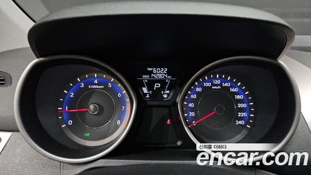 Hyundai Avante MD Luxury, 2012 8