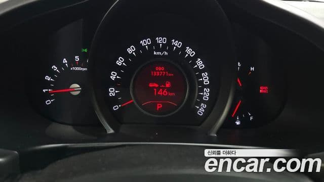 Kia Sportage R Premium, 2012 8