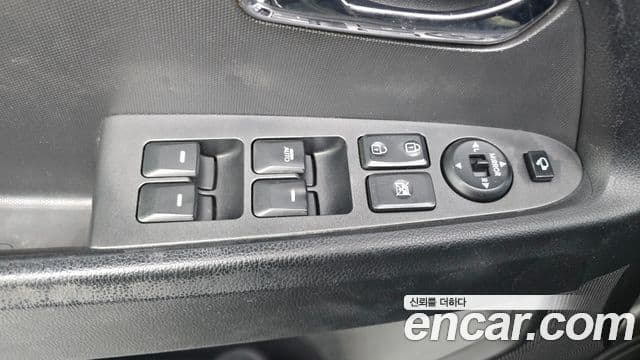 Kia Sportage R Premium, 2012 18