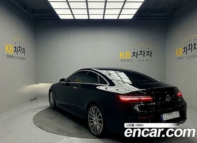 Mercedes-Benz E-класс W213 E450 4MATIC купе, 2020 все фото