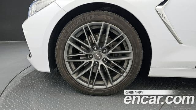 Genesis G70 Advanced, 2018 все фото