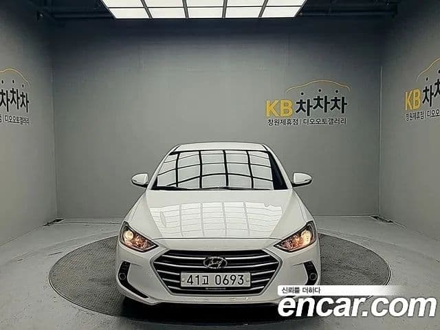 Hyundai Avante AD 1.6 GDI Smart, 2017 1