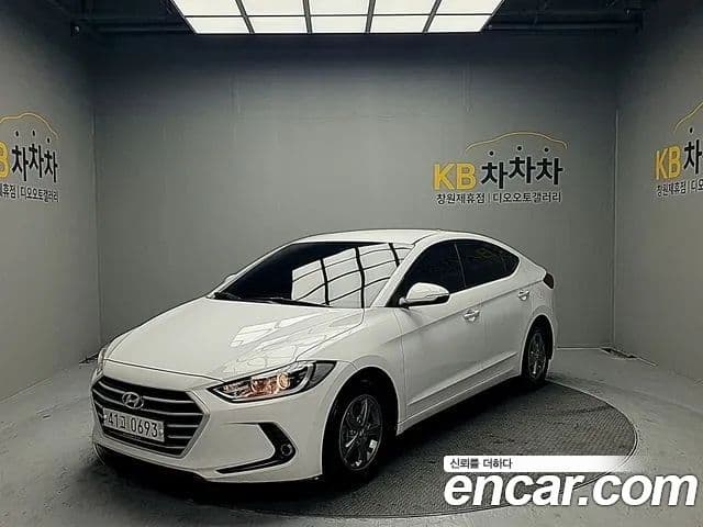 Hyundai Avante AD 1.6 GDI Smart, 2017 3