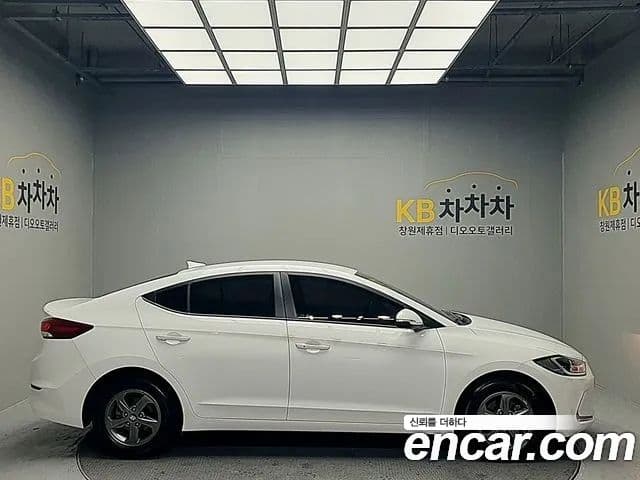 Hyundai Avante AD 1.6 GDI Smart, 2017 все фото