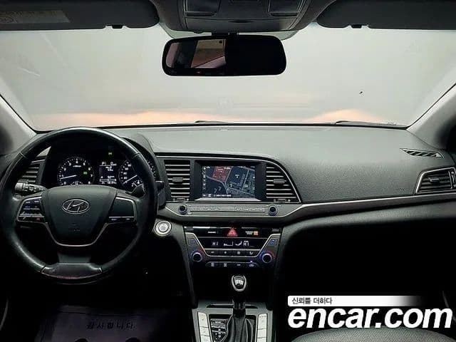 Hyundai Avante AD 1.6 GDI Smart, 2017 9