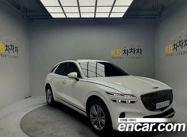 Genesis GV70, 2023 4