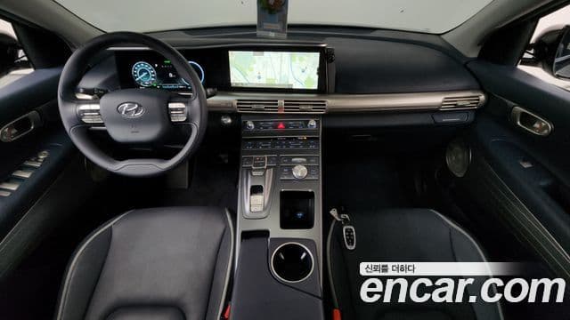 Hyundai NEXO Premium, 2023 7