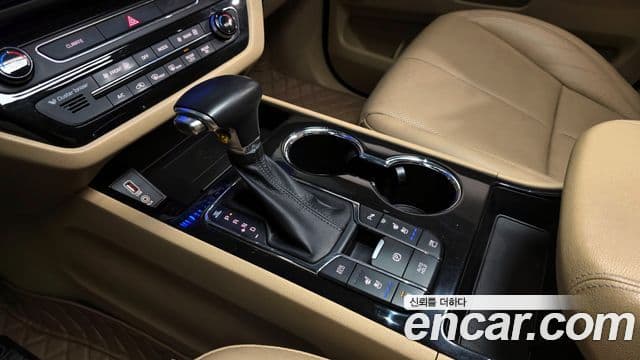 Kia The / новый New Carnival Special, 2019 9