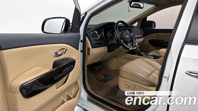 Kia The / новый New Carnival Special, 2019 11