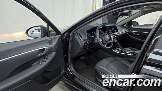 Hyundai Sonata гибрид (DN8) Smart, 2021 10