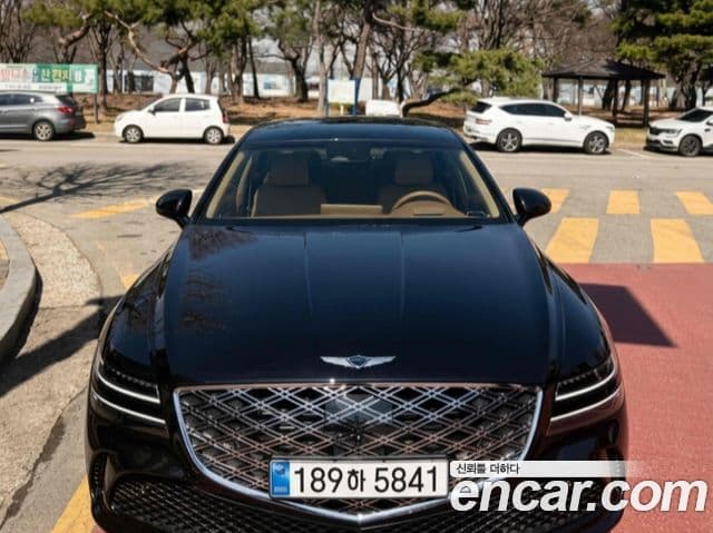 Genesis G80 (RG3) бензин 2.5 турбо AWD, 2026 1