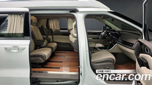 Kia Carnival 4세대 Signature, 2021 10