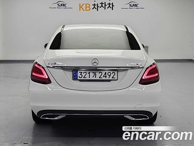 Mercedes-Benz C-класс W205 C220 d 4MATIC, 2020 2