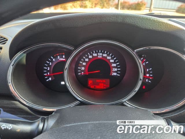 Kia Sorento R топовая версия, 2012 8