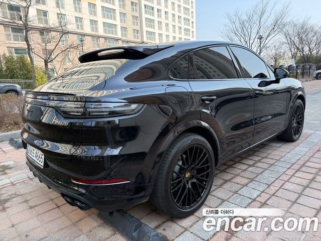 Porsche Cayenne (PO536) 3.0 купе, 2021 4