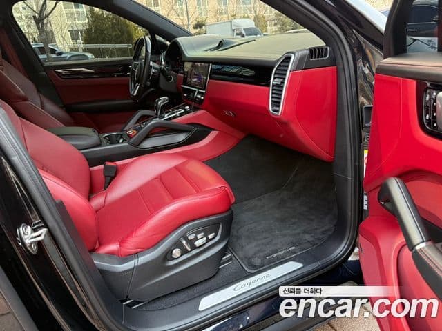 Porsche Cayenne (PO536) 3.0 купе, 2021 8