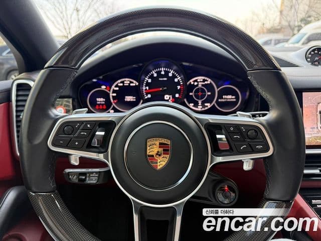 Porsche Cayenne (PO536) 3.0 купе, 2021 13