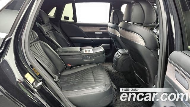 Genesis G90 (RS4) бензин 3.5 турбо AWD, 2023 12