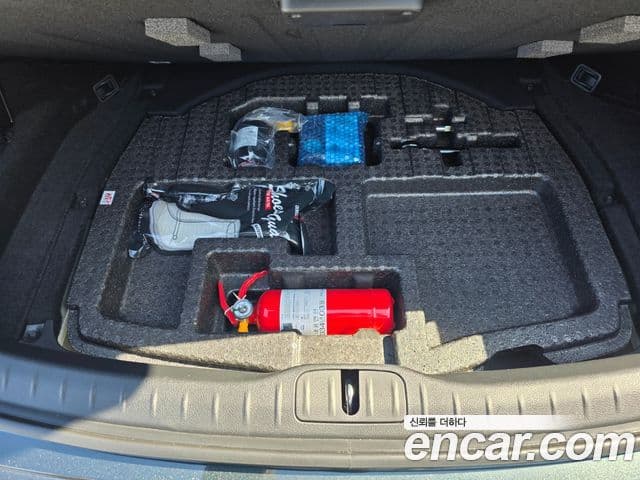 Genesis G80 (RG3) бензин 2.5 турбо AWD, 2025 16