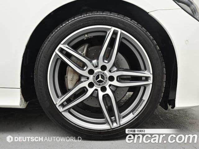 Mercedes-Benz E-класс W213 E220d купе, 2018 все фото