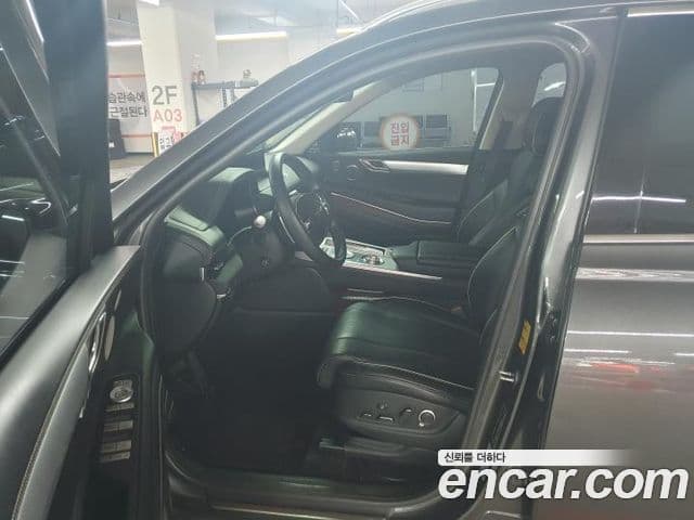 Genesis GV80, 2022 3