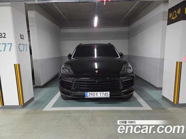 Porsche Cayenne (PO536), 2019 1