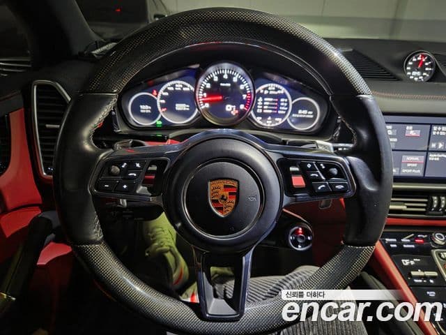 Porsche Cayenne (PO536), 2019 7