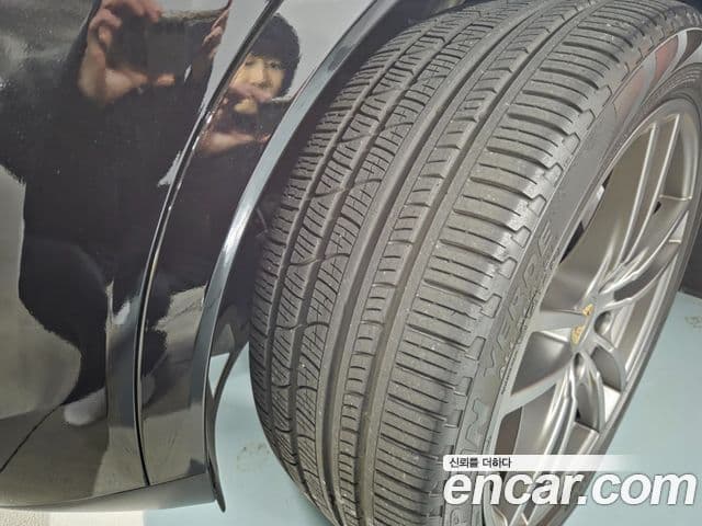 Porsche Cayenne (PO536), 2019 15