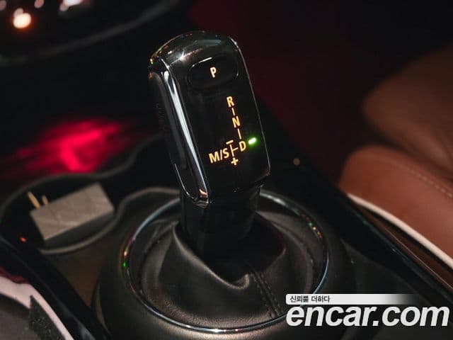 Mini Cooper S 클럽맨 2세대, 2022 13