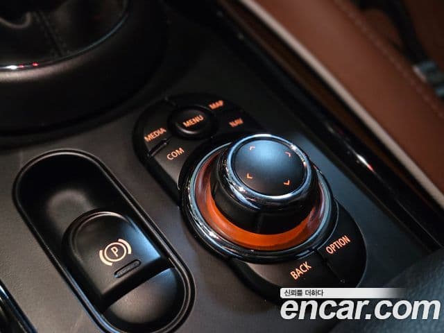 Mini Cooper S 클럽맨 2세대, 2022 14