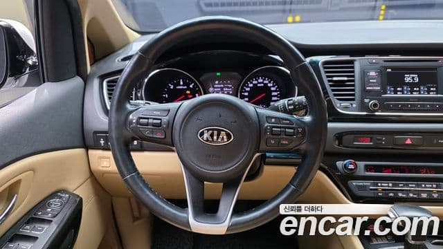 Kia All New Carnival Prestige, 2018 13
