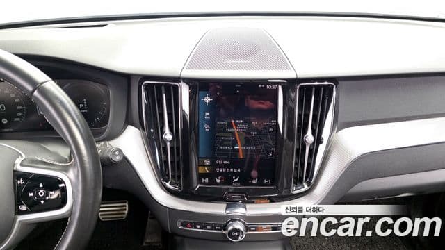 Volvo XC60 2세대 T8 R-Design, 2021 14