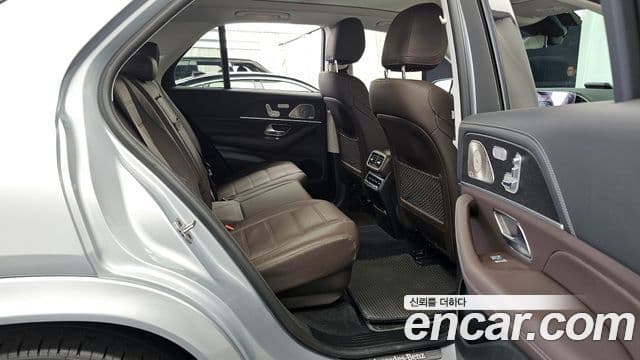 Mercedes-Benz GLE-класс W167 GLE450 4MATIC, 2023 12