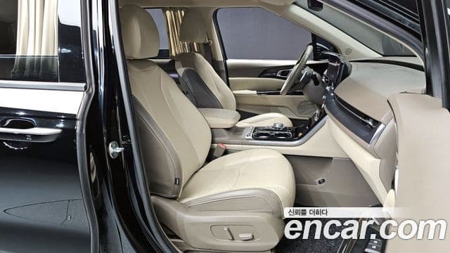 Kia Carnival 4세대 Signature, 2022 10