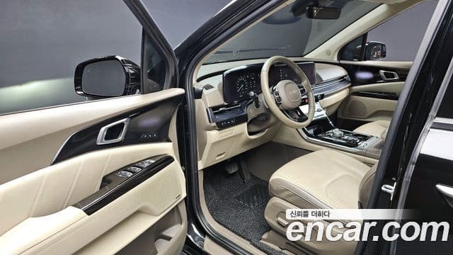 Kia Carnival 4세대 Signature, 2022 11