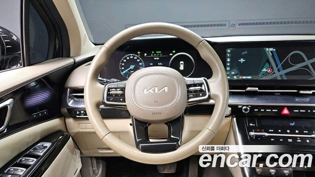Kia Carnival 4세대 Signature, 2022 13