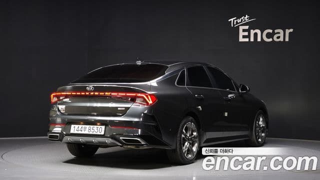 Kia K5 3세대 Signature, 2021 2