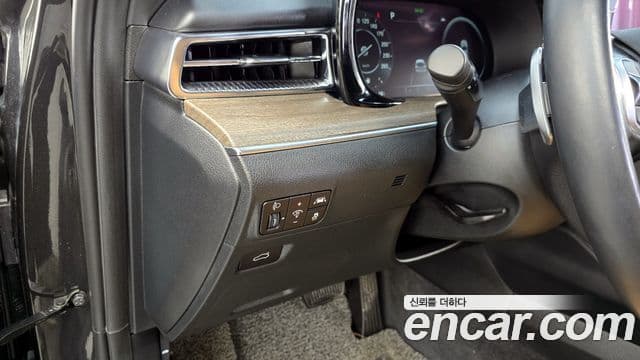 Kia K5 3세대 Signature, 2021 16