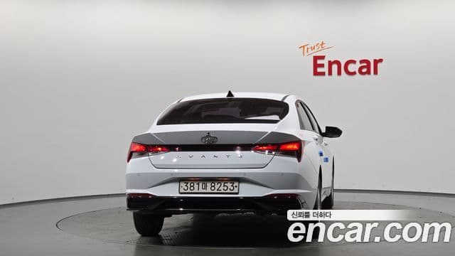 Hyundai Avante (CN7) Modern, 2021 4