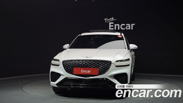 Genesis GV70, 2023 3