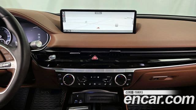 Genesis G80 (RG3) бензин 2.5 турбо 2WD, 2021 14