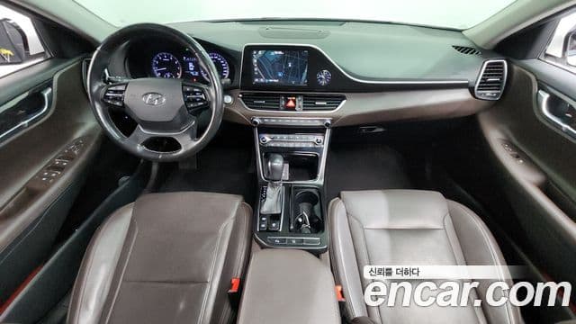 Hyundai Grandeur IG 3.0 LPi Modern (арендный автомобиль), 2018 7