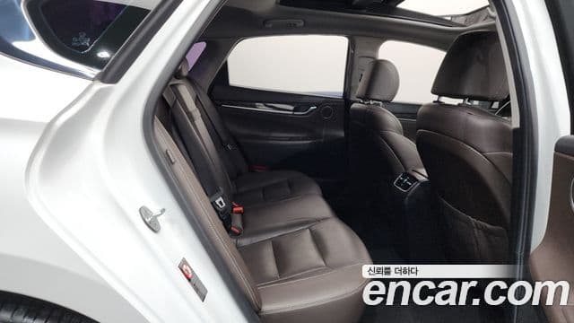 Hyundai Grandeur IG 3.0 LPi Modern (арендный автомобиль), 2018 12