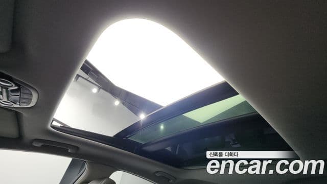 Hyundai Grandeur IG 3.0 LPi Modern (арендный автомобиль), 2018 18