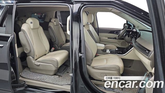 Kia Carnival 4세대 Signature, 2021 11
