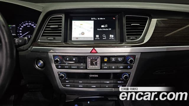 Genesis G80 Luxury, 2019 14