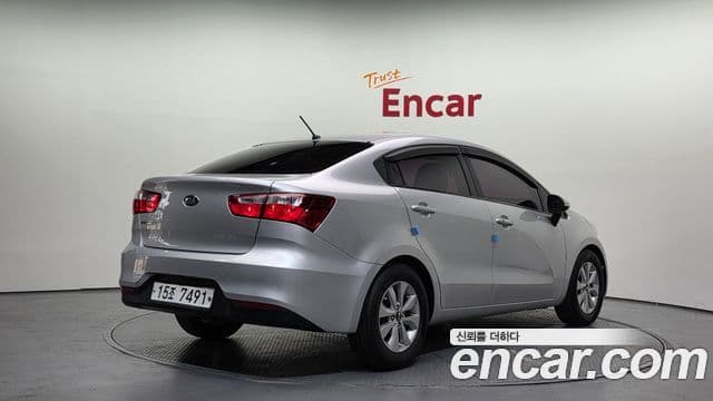 Kia The / новый New Pride Luxury, 2015 2