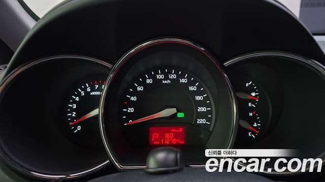 Kia The / новый New Pride Luxury, 2015 8