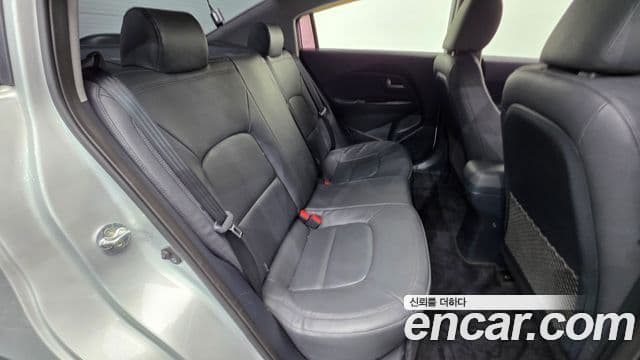 Kia The / новый New Pride Luxury, 2015 20