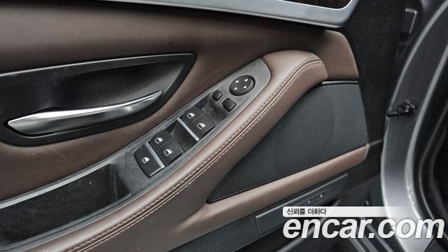 BMW 5시리즈 (F10) 528i M аэродинамический Special Edition, 2016 17